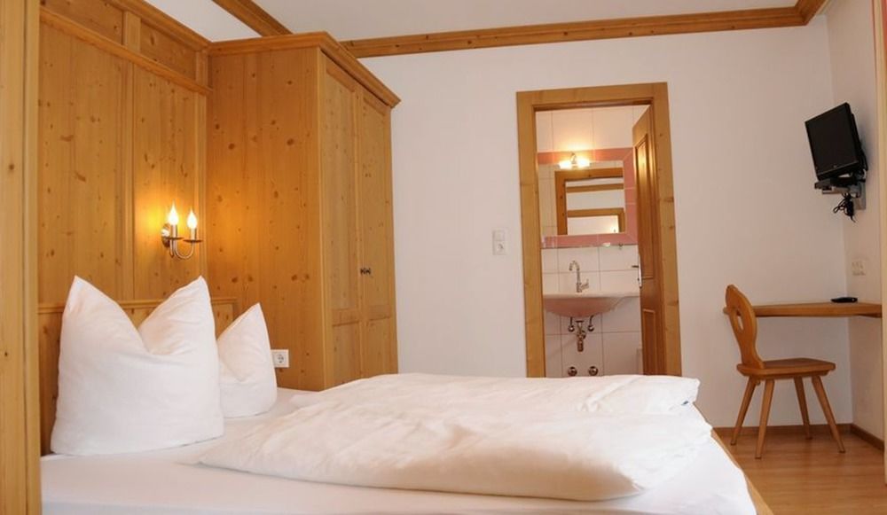 Das Gaestehaus Schneider Am Dorfplatz Alpbach Eksteriør bilde