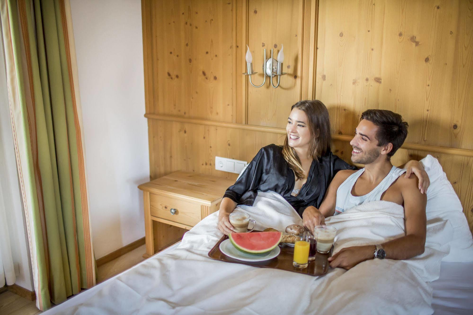 Das Gaestehaus Schneider Am Dorfplatz Alpbach Eksteriør bilde