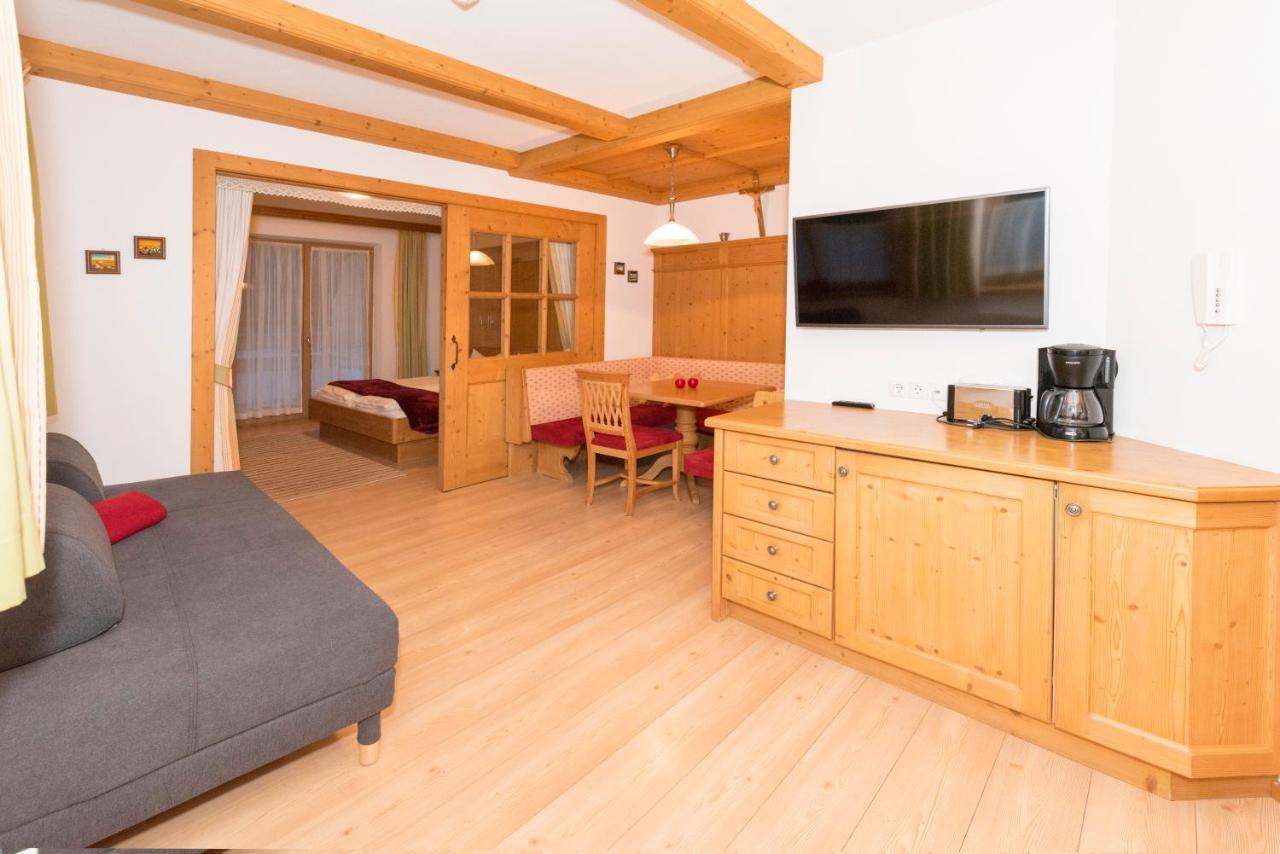 Das Gaestehaus Schneider Am Dorfplatz Alpbach Eksteriør bilde