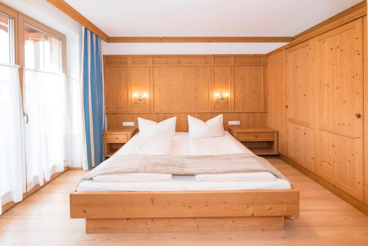 Das Gaestehaus Schneider Am Dorfplatz Alpbach Eksteriør bilde